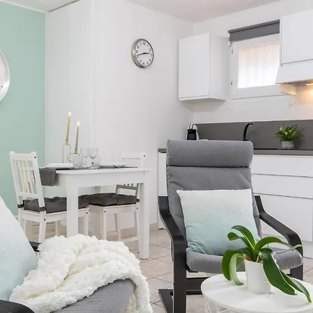 Tiny House In Apartment Cagliari